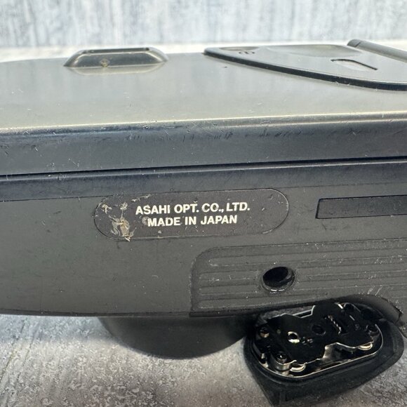 Pentax Zoom 90WR 35mm Point & Shoot Film Camera. Japan. Water Resist. UNTESTED. - Picture 13 of 13